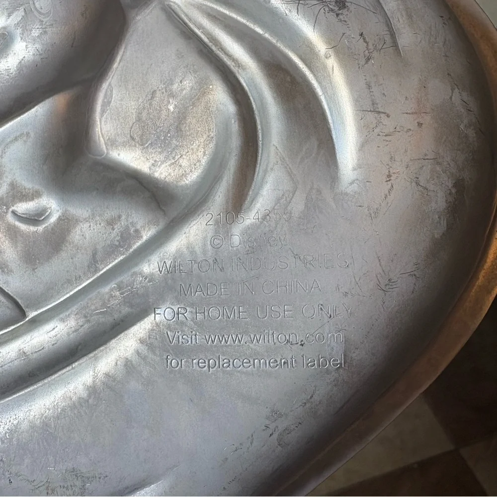 Wilton The Little Mermaid Ariel Cake Pan